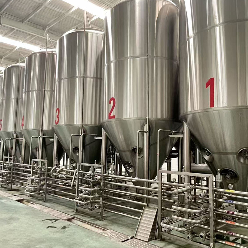 西工精酿啤酒设备厂—精酿啤酒设备是什么材质制造的